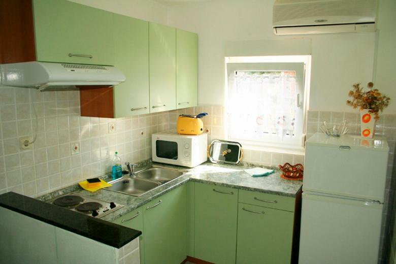 Apartments Mirjana - Stara Novalja Exterior photo